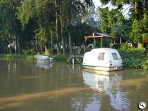 La leyenda rodoflotante